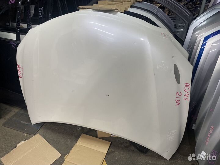 Капот Toyota Camry 40