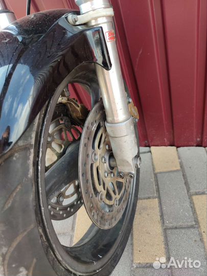 Перед на Honda CB400SF vtek-1