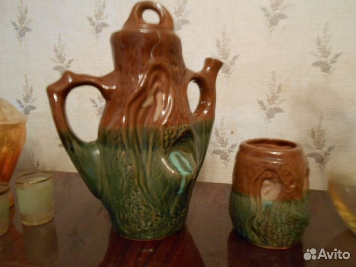 Графин и кувшин, кружка, бокал