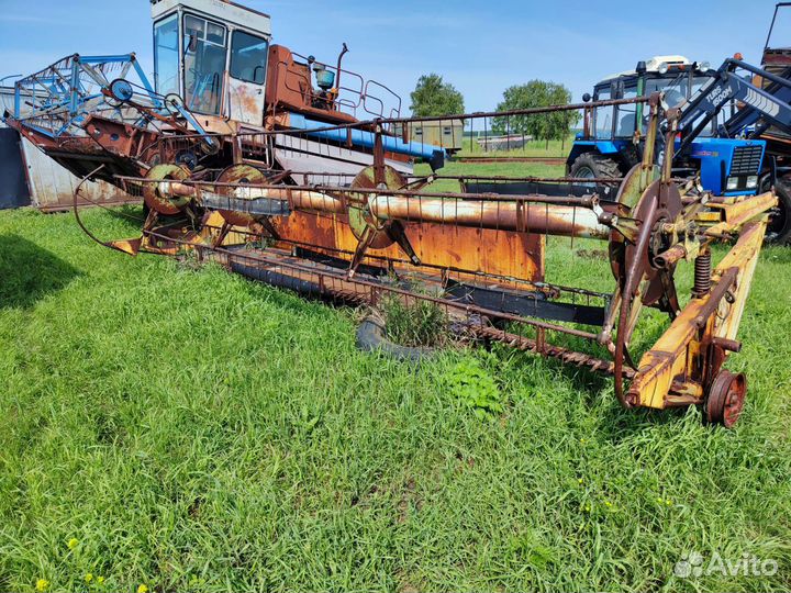 Запчасти зерноуборочный комбайн Енисей