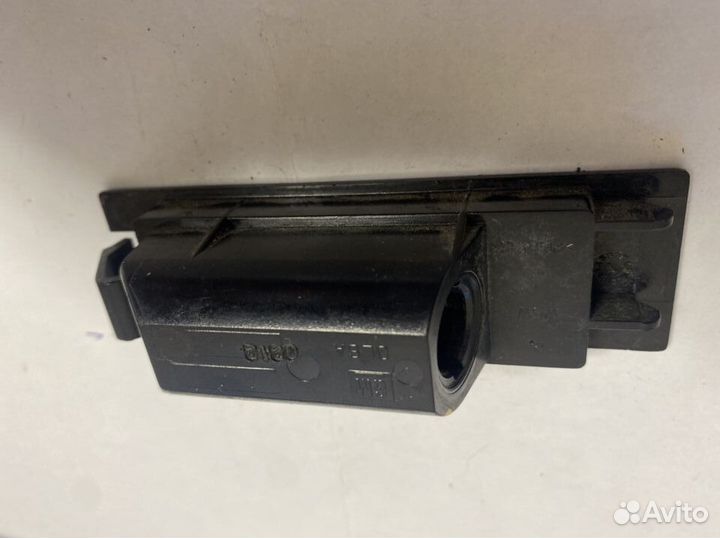 Фонарь подсветки номера Opel Astra J GTC 3D 1.4