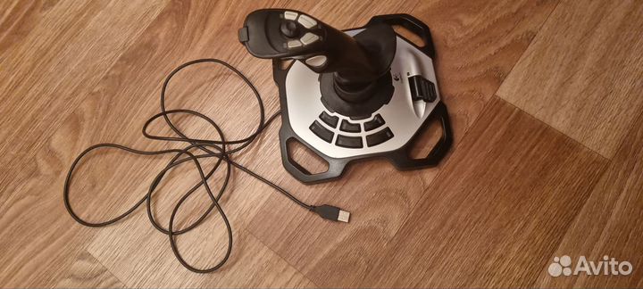 Джойстик Logitech Extreme 3D Pro черный