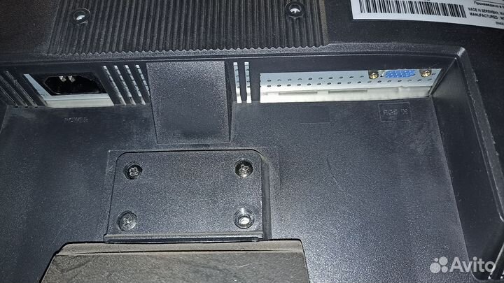 Монитор Samsung SyncMaster 920N 19