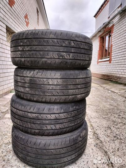 Dunlop Grandtrek PT2A 285/50 R20