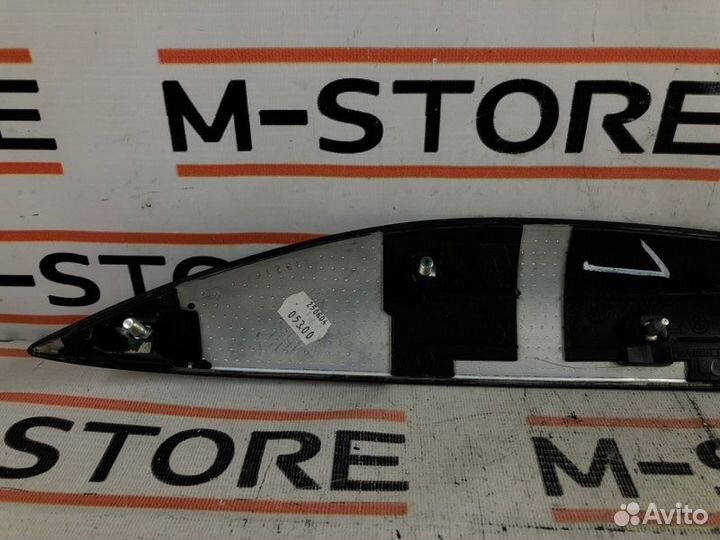 Декоративная накладка двери левая Bmw 6-Series E63