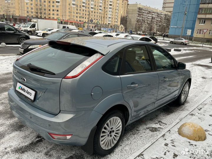 Ford Focus 1.6 AT, 2010, 120 000 км