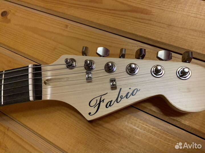 Электро гитара с комбиком стратокастер