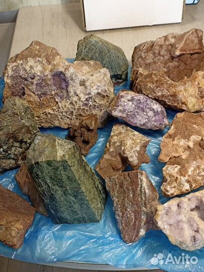 Натуральные камни и минералы