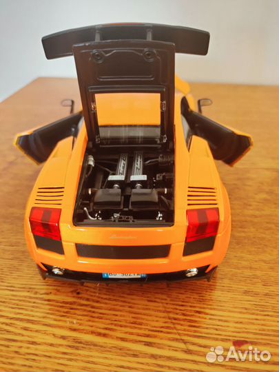 Lamborghini gallardo superleggera 1/18 Maisto