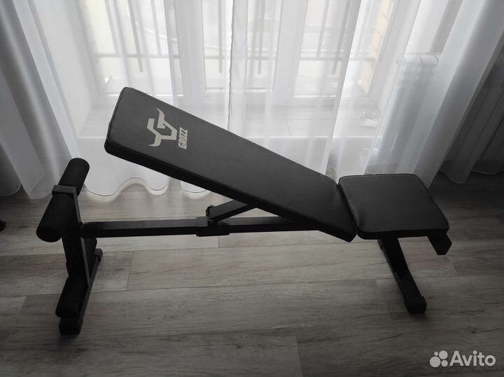 Скамья для жима универсальная, компактная
