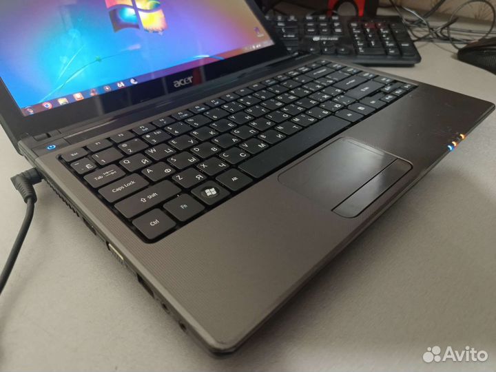 Acer: 14, core i3, hd3000, Ssd256, dvd, живой акб