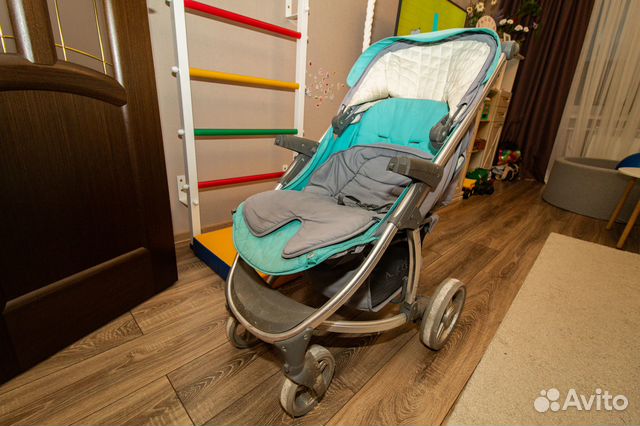 Детская коляска прогулочная