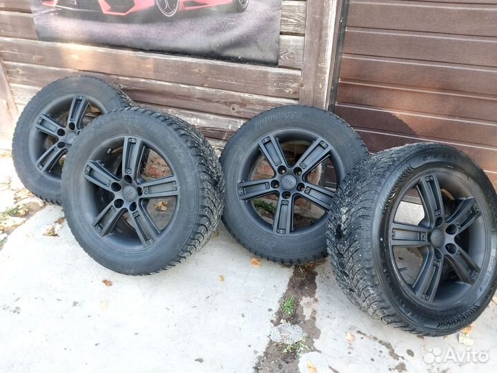 Nokian Tyres Hakkapeliitta 8 255/55 R18 204