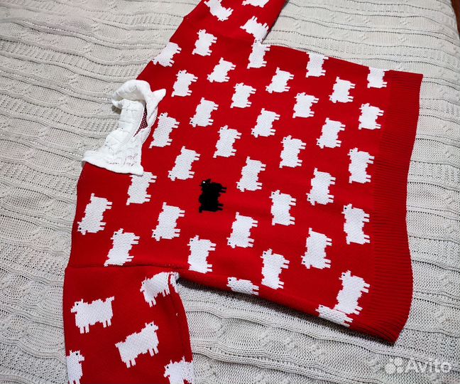 Свитер женский