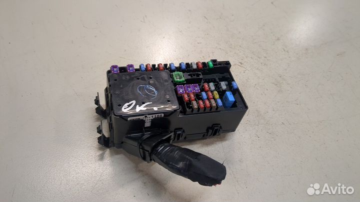 Блок предохранителей Chevrolet Traverse, 2018