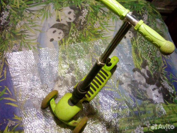 Самокат детский трехколесный б/у