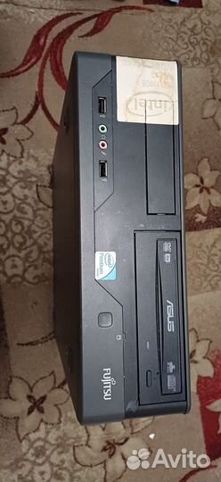 Настольный компьютер Fujitsu