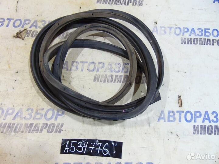 Уплотнитель двери для Toyota Carina 6 1992-1998г