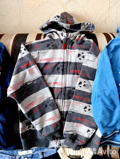 Фирменная одежда на мальчика пекетом рост 130-140