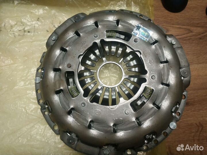 Комплект сцепления новый Hyundai terracan 2.9 диз