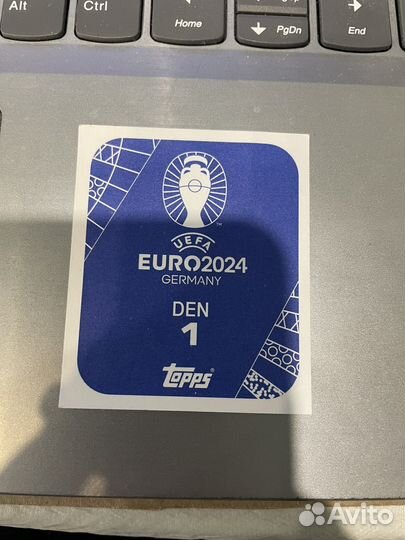 Коллекционная наклейка