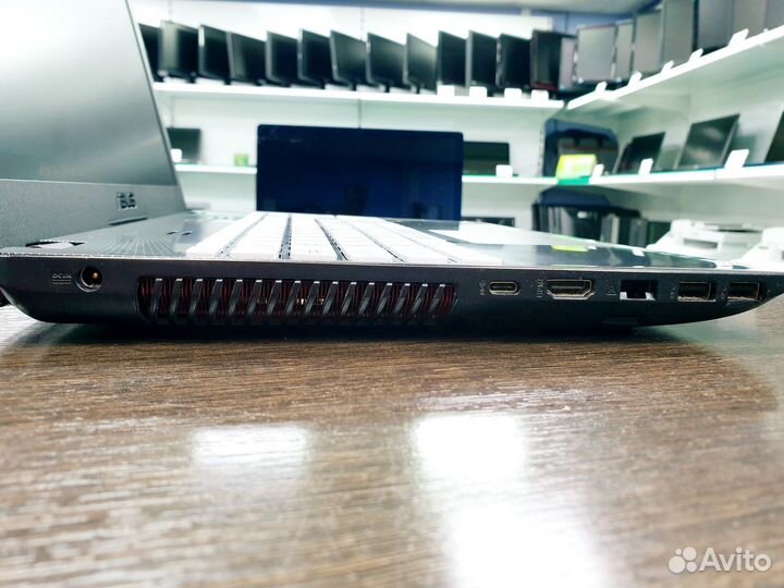 Игровой ноутбук Asus ROG Core i7