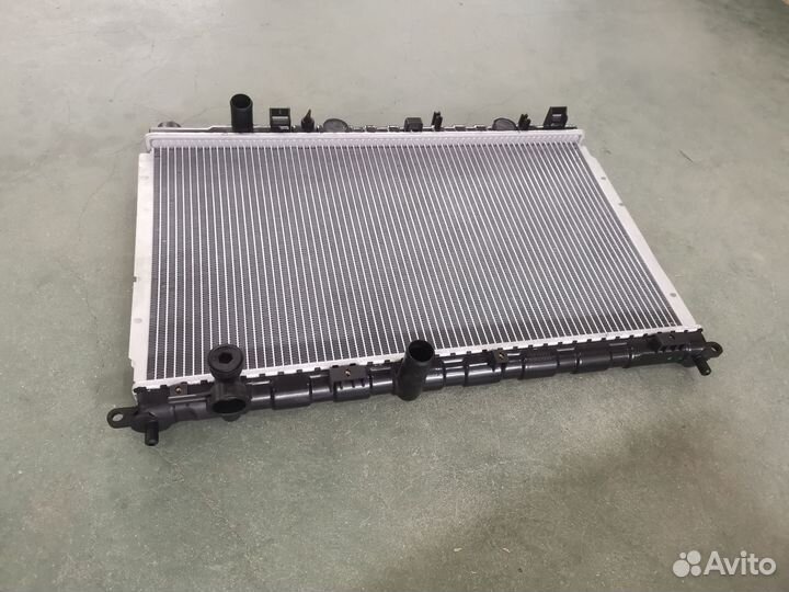 Радиатор MG 350, MG 3, MG 5 (для МКПП)