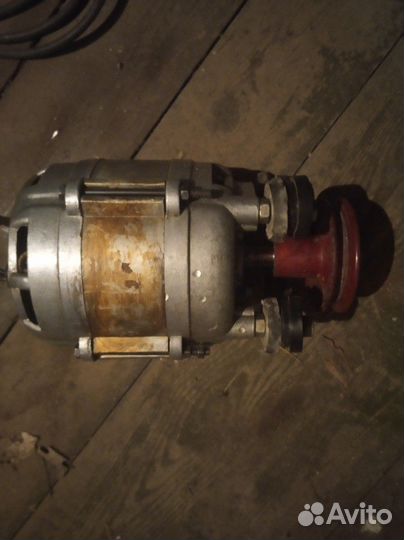 Электродвигатель от стиральной машины