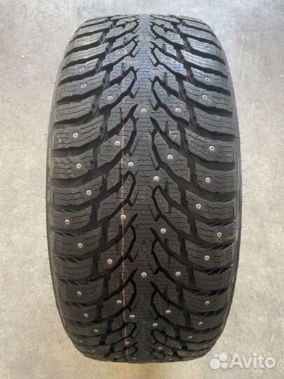 Nokian Tyres Hakkapeliitta 9 SUV 275/45 R21 110T
