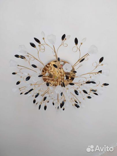 Люстра потолочная