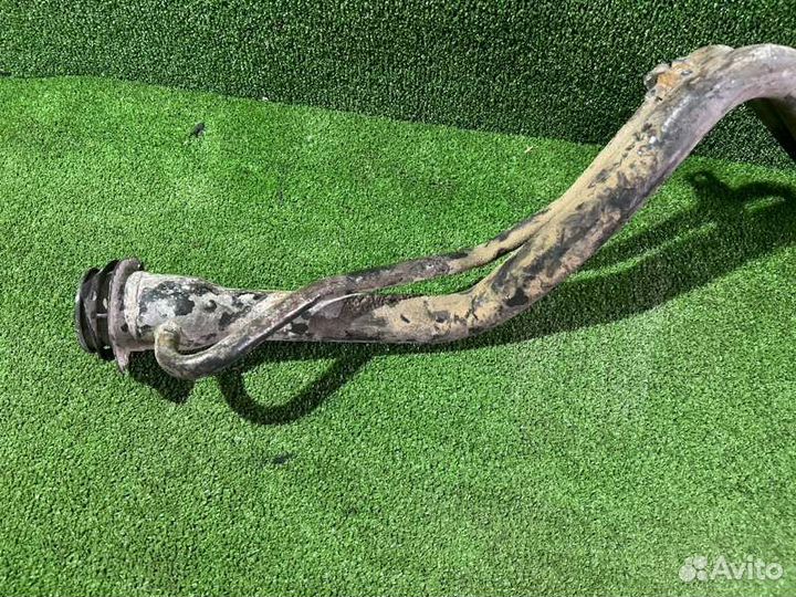 Горловина топливного бака Mitsubishi Outlander CU