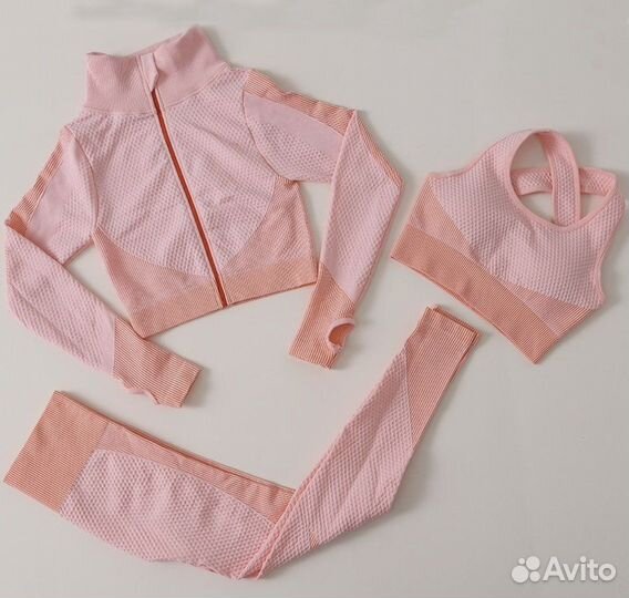 Спортивный костюм для фитнеса