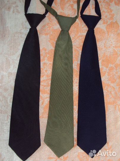 Галстуки военные