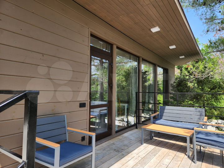 Дом 30 м² на участке 50 сот.