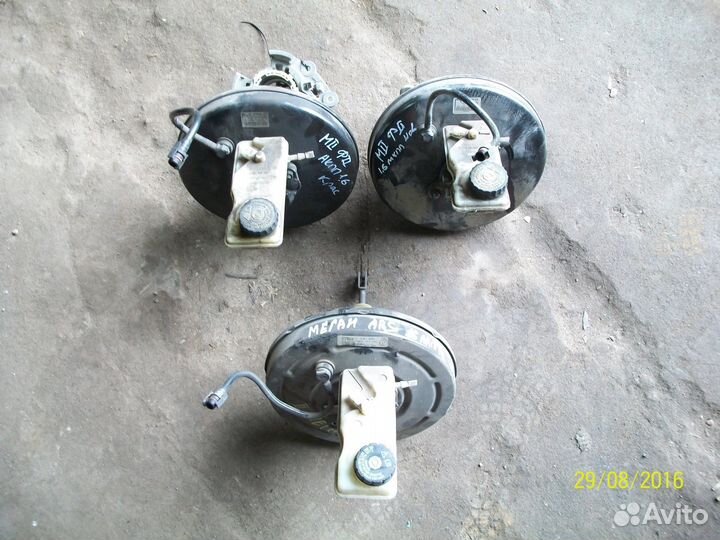 Усилитель тормозов вакуумный Рено Меган 2