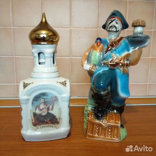 Статуэтки,штофы