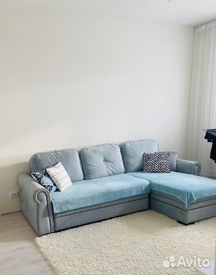 Угловой диван