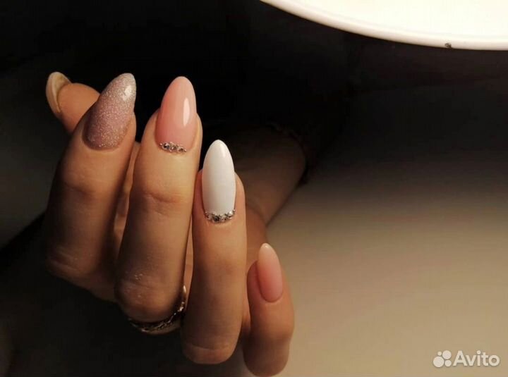 Маникюр на дому