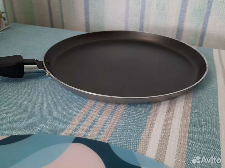 Сковорода для блинов с антипригарным покрытием