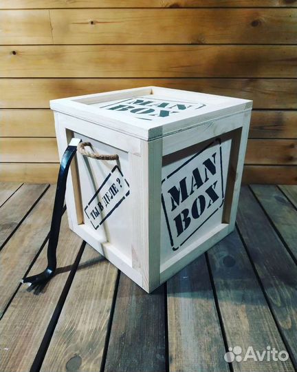 Ящик деревянный с ломом MAN BOX