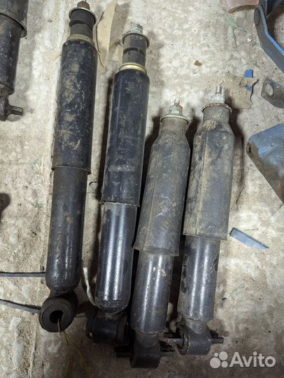 Газ 21 Волга СССР новые амортизаторы