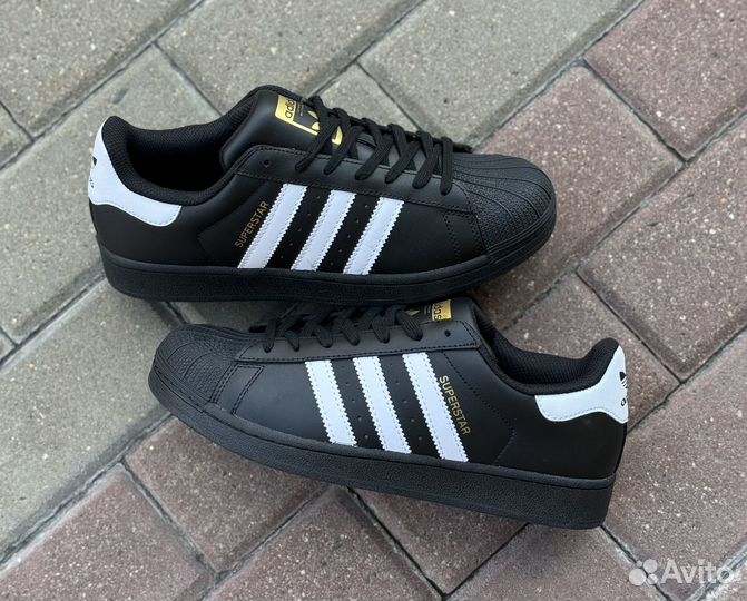 Кроссовки adidas superstar