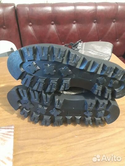 Ботинки берцы женские 39,5