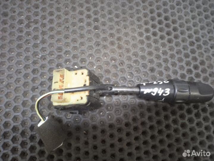 Переключатель подрулевой правый Chevrolet Aveo T