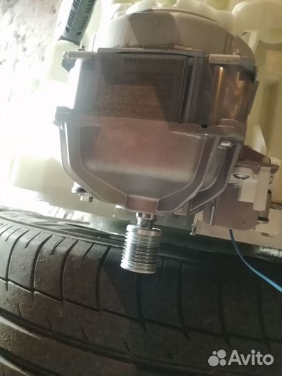 Мотор от стиральной машины Samsung WW65K42E00S