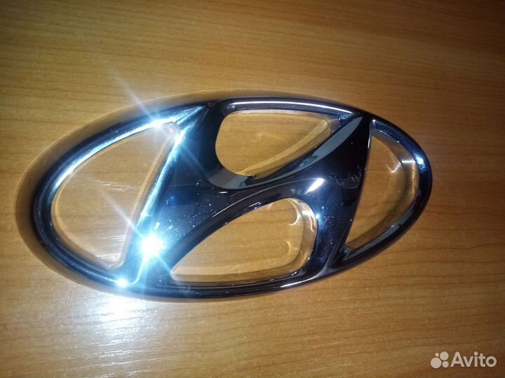 Эмблема Hyundai i40 шильдик