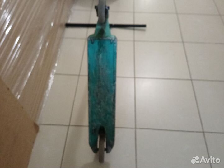 Трюковой самокат tech team ruff б/у