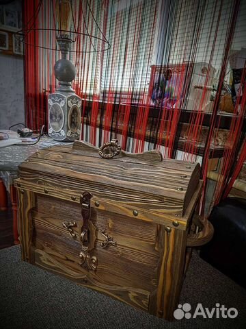Сундук деревянный под старину. В наличии