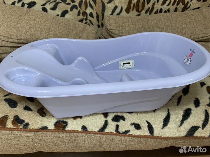 Ванночка для купания с горкой