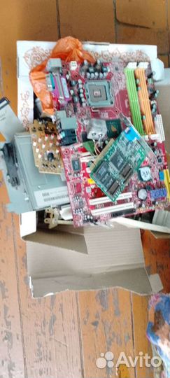 Продам радиодетали в соликамске,цена договорная